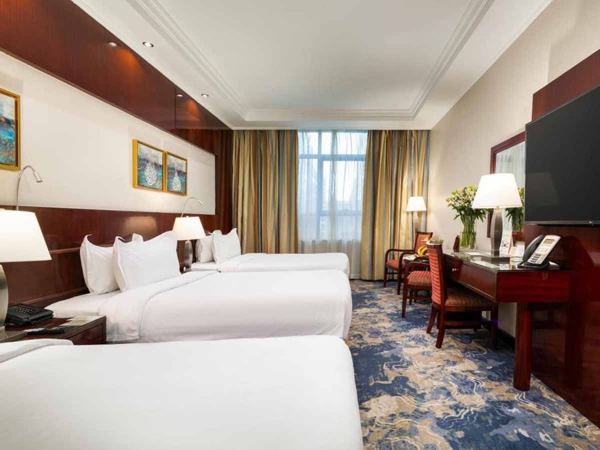 Al Eiman Royal Hotel